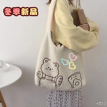  cute cartoon lamb Plush single shoulder autumn winter canvas bag female