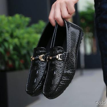  crocodile pea shoes men's new autumn casual leather shoes social lazy shoes