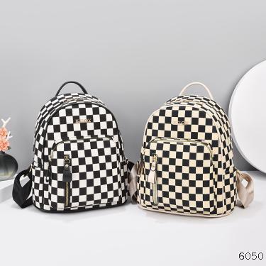 2022 new trend women's backpack