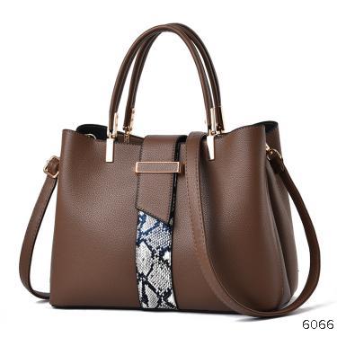 2021 new fashion color matching ladies handbag