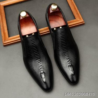 breathable alligator pattern pointed leather shoes, business dress men's shoes, foot cover, British fashionable men's shoes in summer