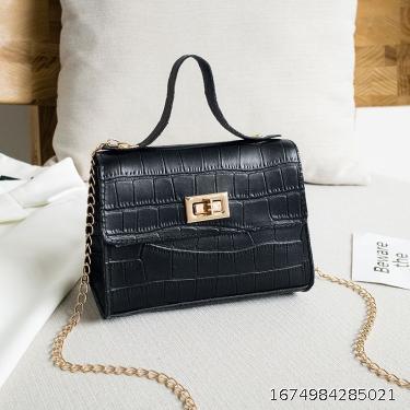 Girl's mobile phone change bag