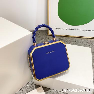 2023 Autumn and Winter New Fashion Versatile Shoulder Women's Handbag