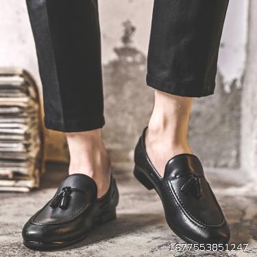 Men's shoes Fashion slip-on casual shoes Foreign trade business dress shoes