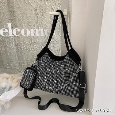 Large Capacity Bag Women's Summer New Fashion Underarm Women's Bag Chain Crossbody Bag Letter One Shoulder Big Bag