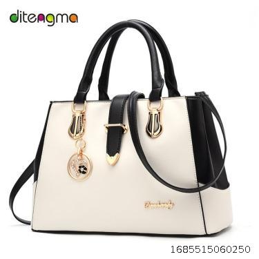 Women's Bag New Fashion Bag Women's Stylish and Stylish Style Versatile Shoulder Bag Large Capacity Multi compartment Handbag