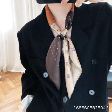 2021 Winter New Fashion Versatile Large Square Scarf Elegant and Elegant Silk Scarf Women's Twill Silk Splice Shawl Scarf
