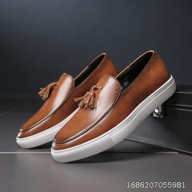 Footwear leather shoes, men's personalized business casual board shoes