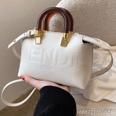 Large Capacity Fashion Crossbody Bag Handbag