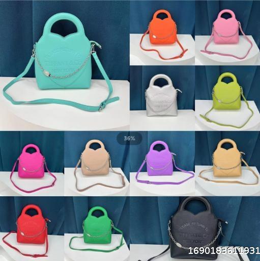 Popular Letter Texture Tote Bag Fashionable and Fashionable Crossbody Shoulder Bag