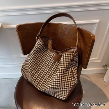 Large Capacity Autumn and Winter College Student Classroom Bag Commuting One Shoulder Tote Bag