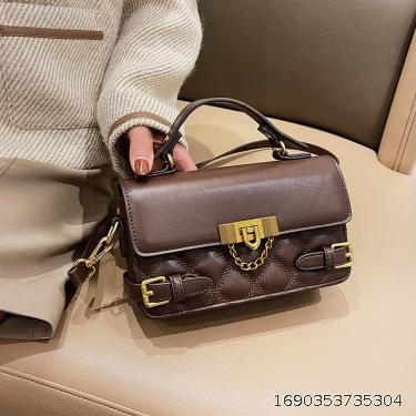 Retro niche bag Women's rhombus lock buckle Handheld small square bag Cross body bag Feeling women's bag