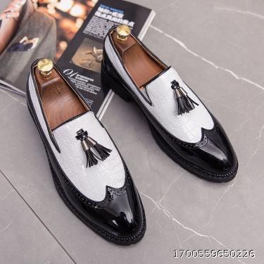 British Fashion Men's Casual Small Leather Shoes Korean Version Versatile Night Show Hairdresser Pointed Tip One Step Step Fit Youth Men's Shoes