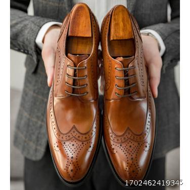 New England leather shoes men's leather shoes carved men's casual shoes leather shoes