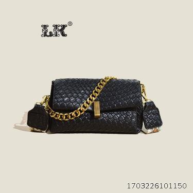 Small and trendy diamond grid patchwork small bag for women in autumn, stylish and versatile small square bag, casual shoulder bag