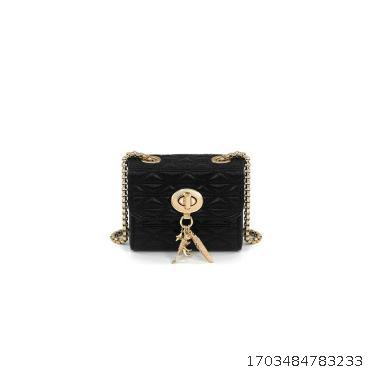 Fashionable and versatile, niche design, chain crossbody bag