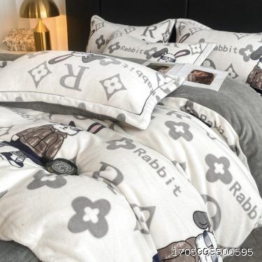 Trendy brand high weight milk velvet four piece set, light luxury, thickened baby plush warm duvet cover, bed sheets, winter bed sheets