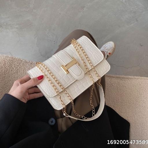2023 Network Red New Fashion Korean Version Versatile Shoulder Bag Crossbody INS Fashion Chain Small Square Bag