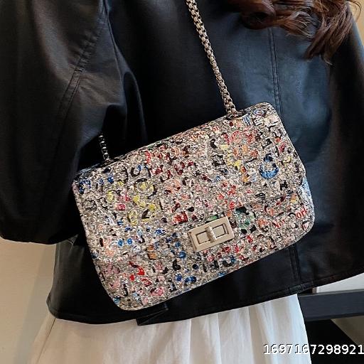 Popular on the internet, popular color sequin small bag for women in 2023, new niche design, small square bag, high-end texture underarm bag