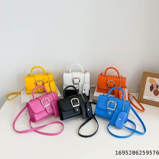 Candy colored small square bag, simple and retro handbag, trendy and fashionable small hanging bag, crossbody one shoulder women's bag