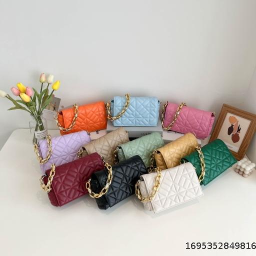 Solid Color Simple Thick Chain Fashion Embroidery Thread One Shoulder Portable Underarm Small Square Women's Bag