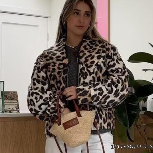 Spring New Women's Jacket European and American Style Fashion Versatile Casual Leopard Pattern Long sleeved Short Jacket Coat