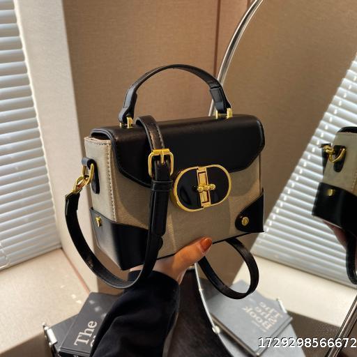 New Women's Bag Fashion High end Design Trendy Versatile Small Square Bag Single Shoulder Diagonal Span Bag