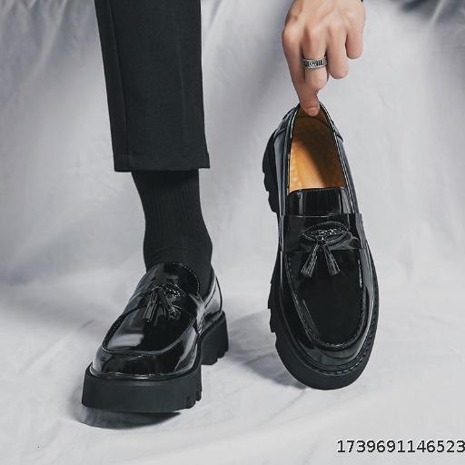 Large size 2025 four seasons men's shoes fashion big size leather shoes with men's muffin shoes thick bottom height tassel business formal shoes