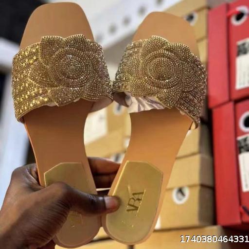 European and American new flower rhinestone flat sandals fashionable outdoor versatile one-line women's shoes Sandal