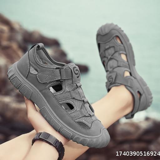 2025 New Summer Outdoor Climbing and Water wading Sports Beach Shoes Men's River Tracing Baotou Cave Cool Dragging