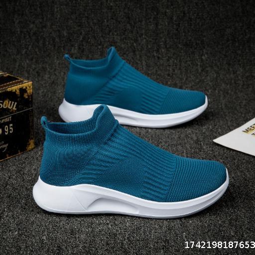 New large size flying woven couple men and women casual sports shoes fashionable trend one-step breathable coconut shoes