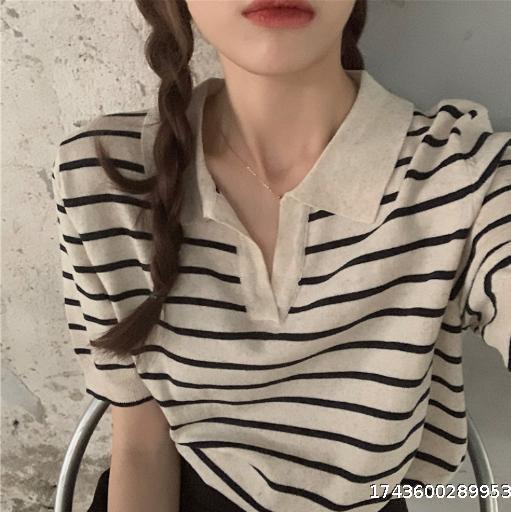 Knitted Shirt Ice Silk Stripe Flip V-neck Short sleeved T-shirt Women's Hong Kong Style Fashion Summer 2025 New Korean Version Top Women