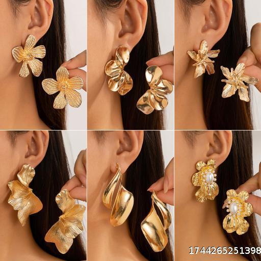 European and American Cold Style Simple Leaf Earrings Women's Retro Leaf Design Earrings Accessories Flower Earrings