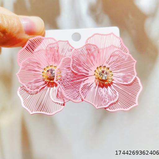 Summer Dopamine Pink Double layered Triangle Earrings Exaggerated Diamond Set Spray Paint Metal Earrings