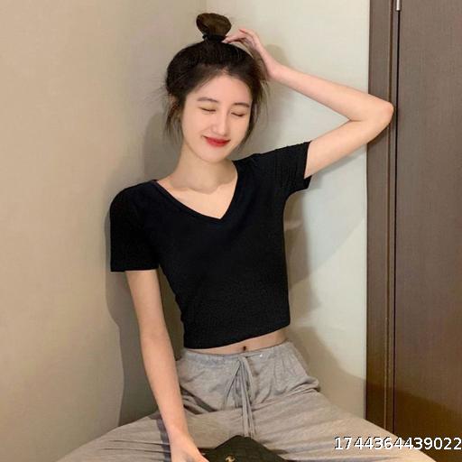 Pure Desire Wind New Cotton Black V-neck Short Style