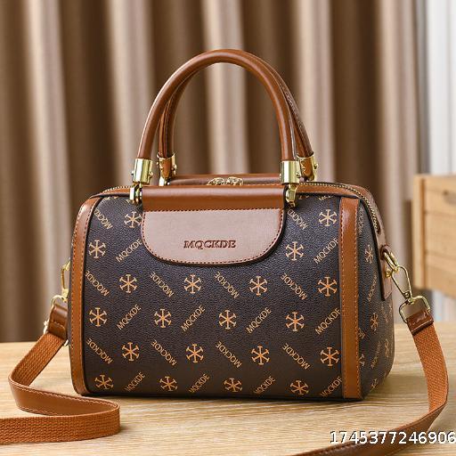 Women's handbag with high-end and fashionable temperament