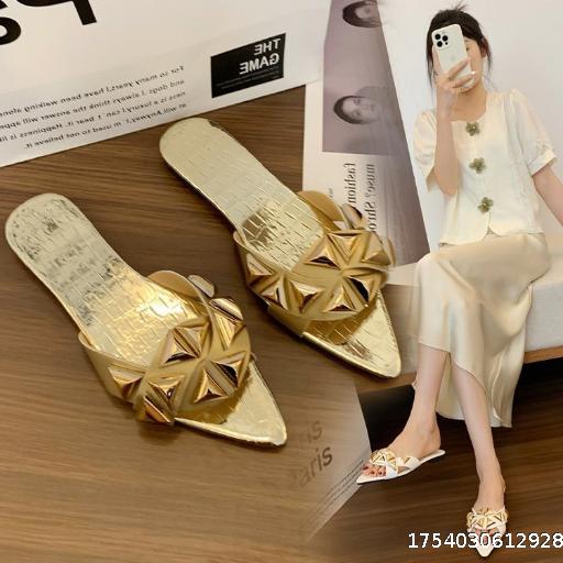 Summer Pointed Solid Color One-line Fashion Women's Large Size Thick-soled Slippers