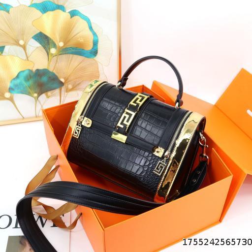 Popular Women's Bag High Texture Crocodile Pattern Handbag European and American Big Brand Boston Bag Women Handbag