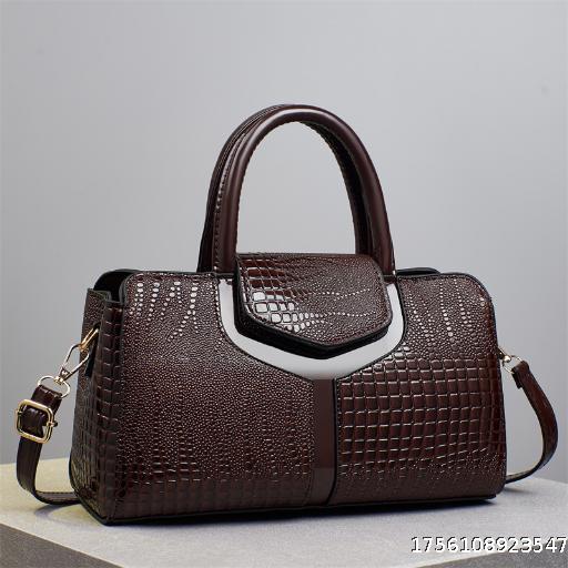 Versatile Single Shoulder Crossbody Bag 2025 Large Capacity Handbag Trendy Fashion Women's Bag Middle aged Mom Bag High end and Elegant