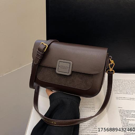 Temperament Women's Shoulder Bag 2025 New Internet Celebrity Explosive Small Square Bag Retro High Sense Crossbody Bag