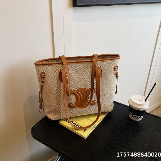 2025 Color Contrasting Large Capacity Bag for Women's Casual Versatile Commuting Tote Bag, Small Design, Simple Shoulder Bag, Backpack