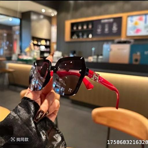 Light Luxury Style Classic Box Women's Sunglasses Anti UV Polarized Mirrors Sunshade