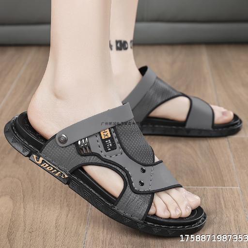  Non slip sandals for outdoor wear, suitable for both casual and water related beach activities