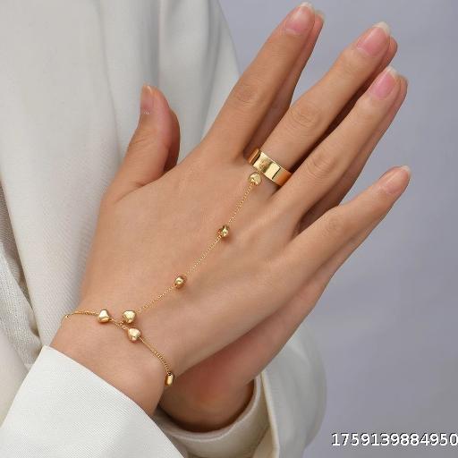 European and American Retro Design Simple Love Bracelet Fashion Luxury Pendant Women's Ring Ring with Finger Chain