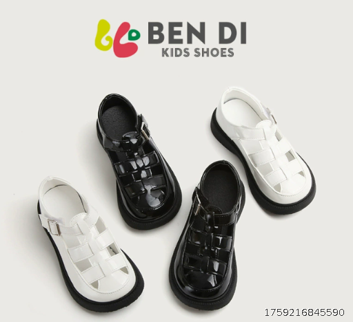  Little Leather Shoes, Girls' Sandals, Boys' 2025 Spring and Summer New Collection, British Style Hollow Soft Bottom, Casual Breathable Roman Shoes