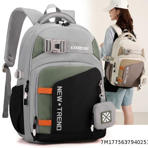 Lightweight Nylon Travel Bag Backpack for Women 2025 New Large Capacity Leisure Sports Mountaineering Bag for Men Backpack