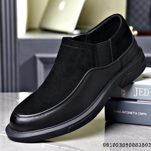 Men's Leather Shoes with Soft Bottom, Trendy and Versatile Shoes