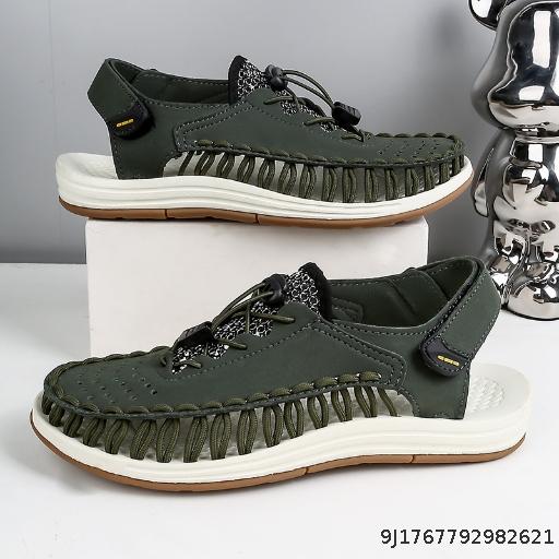 Handmade woven sandals men's plus size casual hole beach shoes couple's fashionable hooded flat sandals