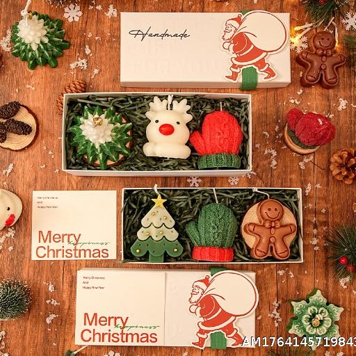 Christmas Creative Handmade Fragrance Candle Gift Set with Hands, Christmas Tree, Deer Shaped Aromatherapy Candle Gift Box
