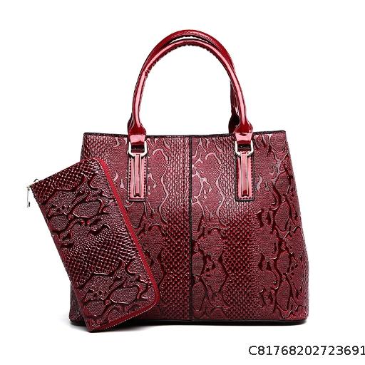 Mother Child Bag Middle aged Women's Bag Mother Lacquer Leather Cross Shoulder Handbag One Piece Hair Collection